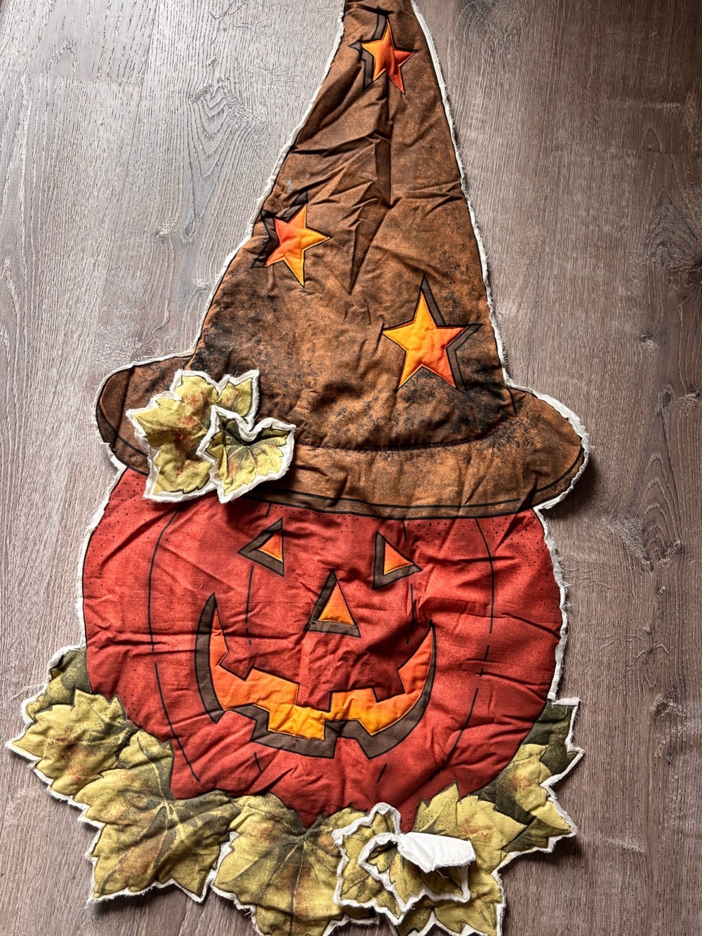 Vintage Halloween quilted wall hanging